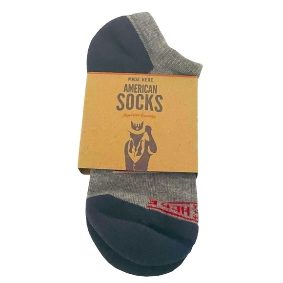 NWT MADE HERE University No Show Grey/Red Cotton Socks Unisex Socks, S/M - Picture 2 of 6